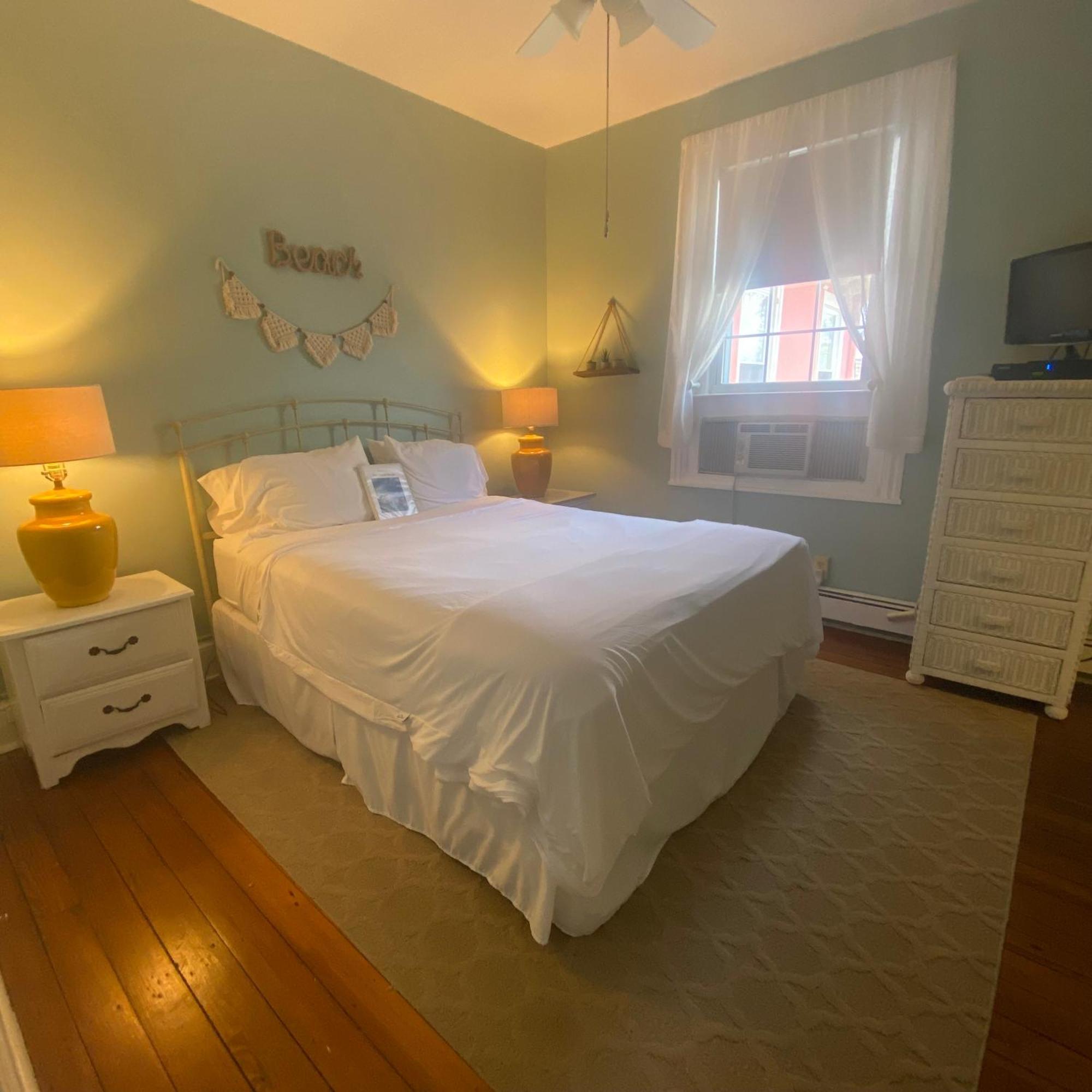 The Ocean House Hotel Spring Lake Room photo