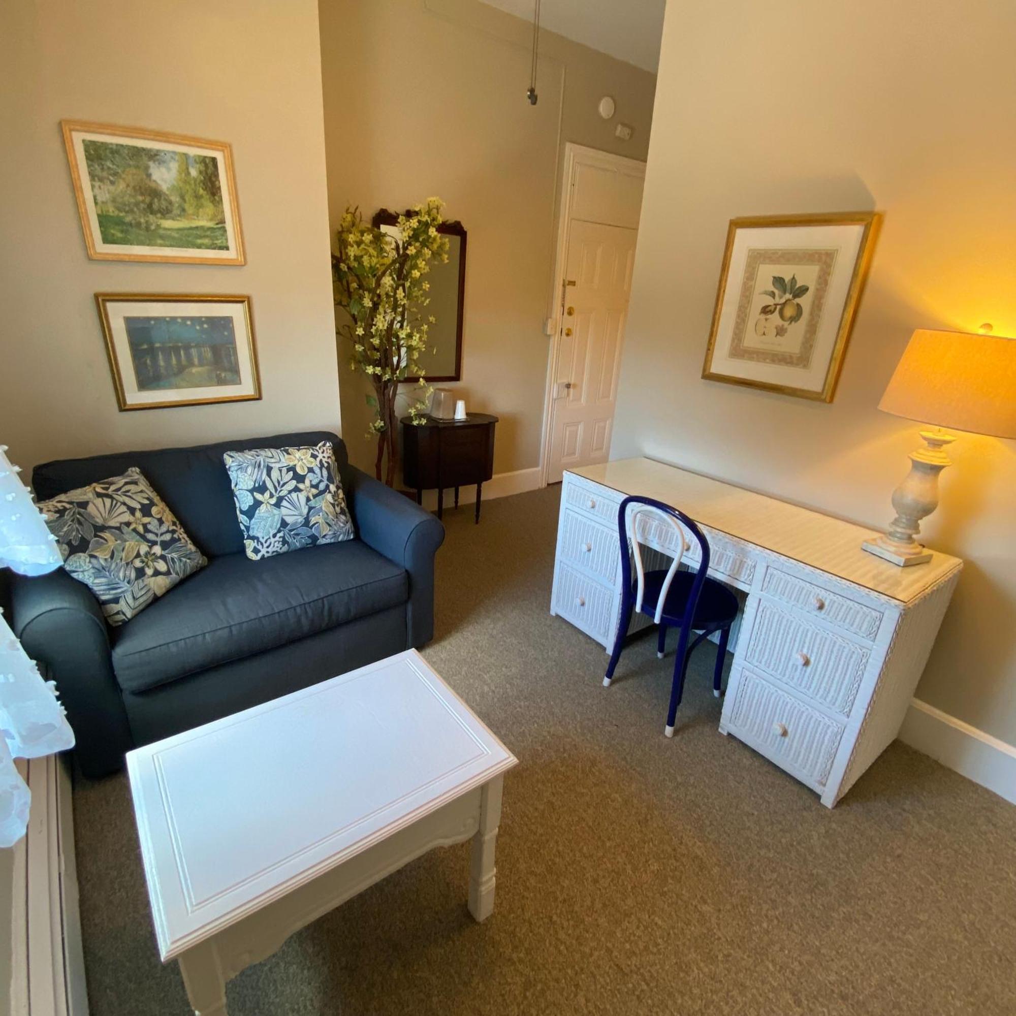 The Ocean House Hotel Spring Lake Room photo
